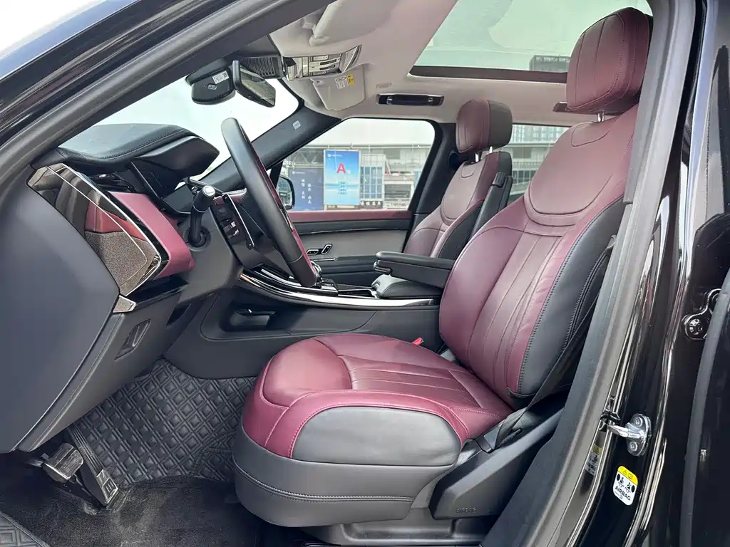 Range Rover Sport 2024 400PS Dynamic SE купить на сайте DeffCars