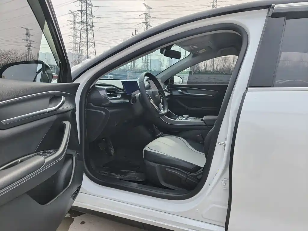 Destroyer 05 2024 Honor Edition DM-i 55KM Luxury Type купить на сайте DeffCars