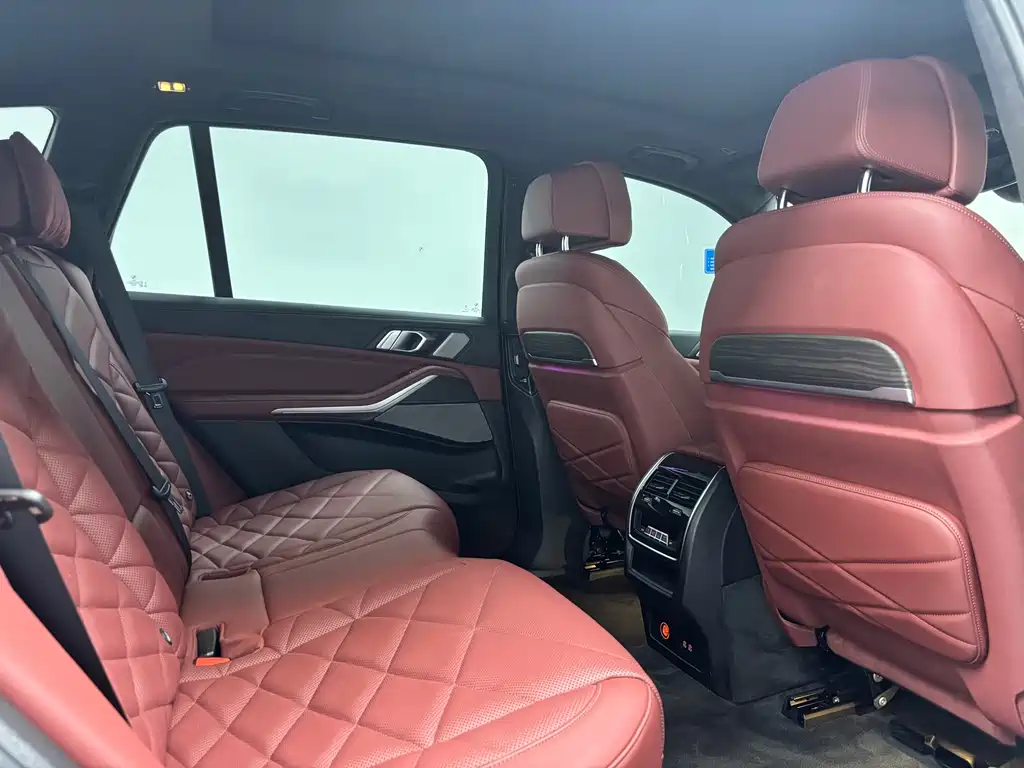 BMW X5 2022 xDrive 40Li M Sports Package купить на сайте DeffCars