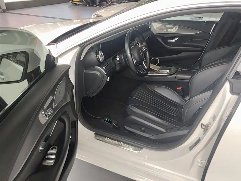 Mercedes-Benz CLS 2018 CLS 350 4MATIC купить на сайте DeffCars