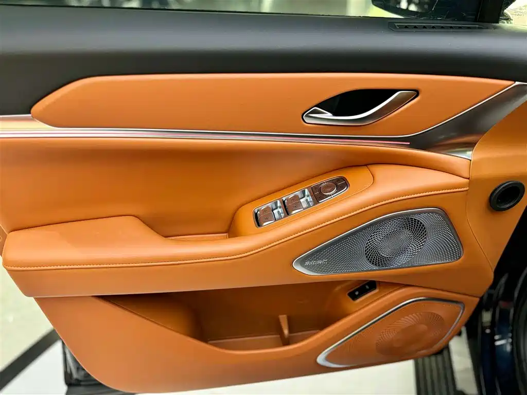 Wei brand Lanshan 2025 four-wheel drive Max купить на сайте DeffCars