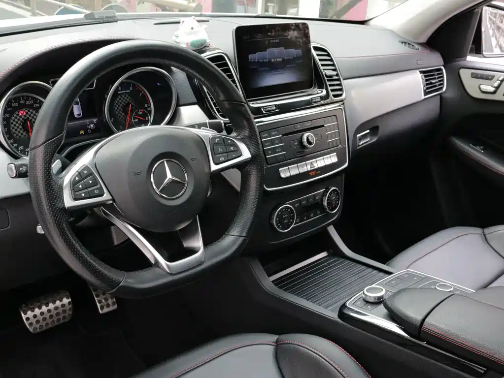 Mercedes-Benz GLE Coupe AMG 2017 AMG GLE 43 4MATIC Coupe SUV купить на сайте DeffCars