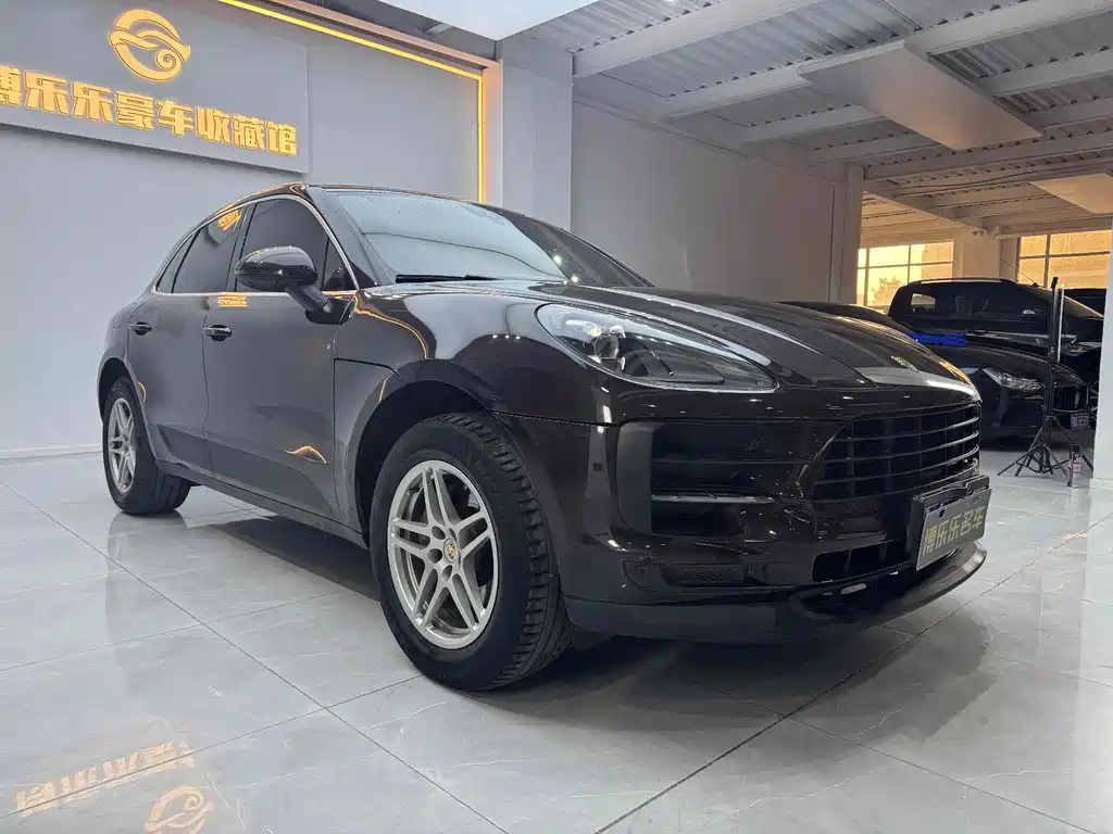 Macan 2018 Macan 2.0T купить на сайте DeffCars