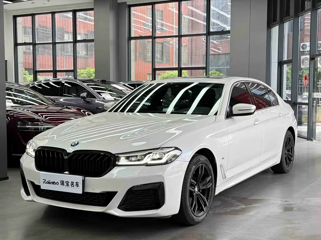 BMW 5 Series 2022 525Li M Sports Package купить на сайте DeffCars