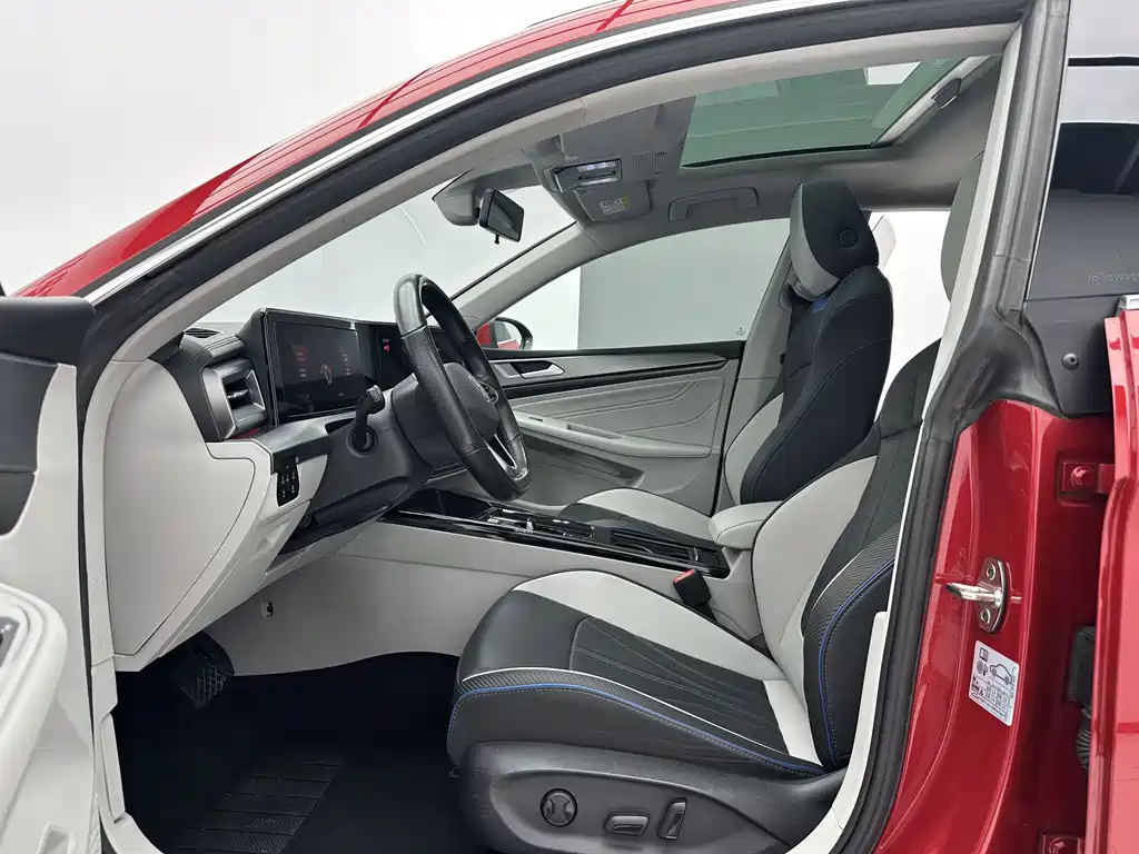 Lingdu 2022 Lingdu L 280TSI DSG Hot Edition купить на сайте DeffCars