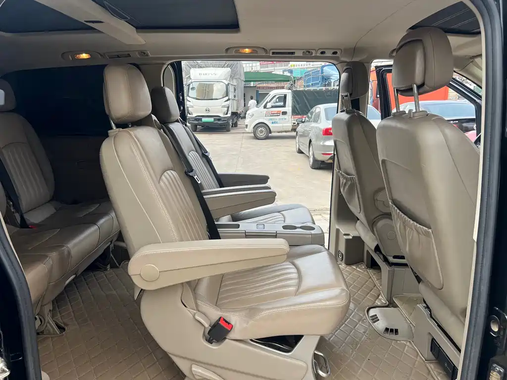 Viano 2010 2.5L Premium Edition купить на сайте DeffCars