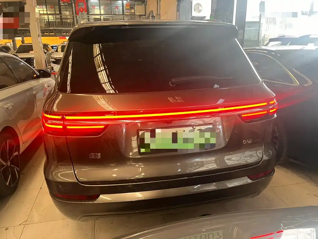 Ideal ONE 2021 extended range 6-seater version купить на сайте DeffCars