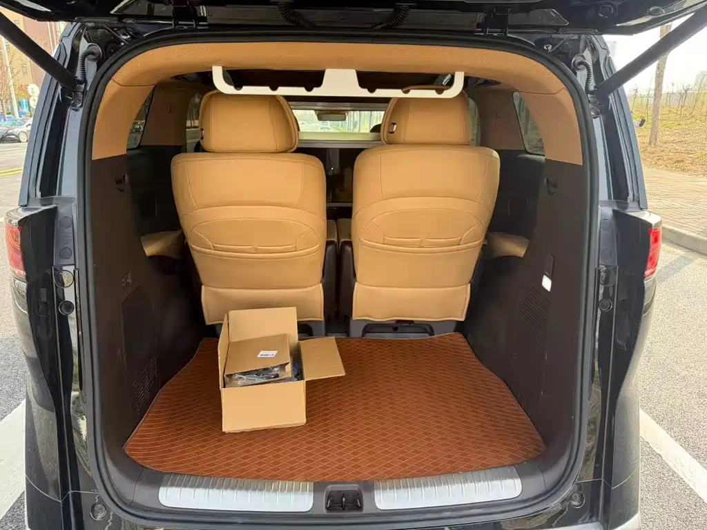 Denza D9 2024 PIONEER four-seater premium version купить на сайте DeffCars