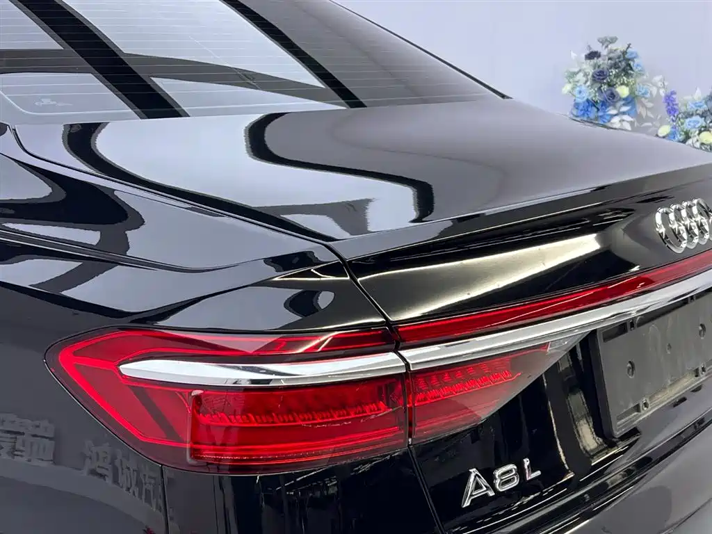 Audi A8 2019 facelift Plus A8L 50 TFSI quattro comfort type купить на сайте DeffCars