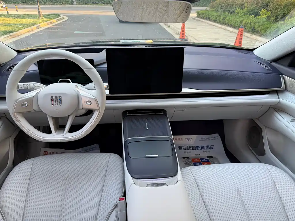 Buick Zhijing L7 2025 Aivia купить на сайте DeffCars