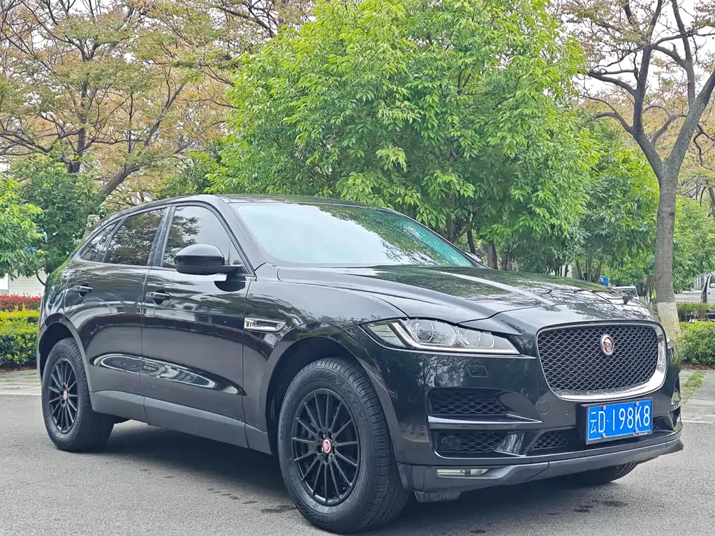 Jaguar F-PACE 2018 2.0T four-wheel drive R-Sport sports version купить на сайте DeffCars