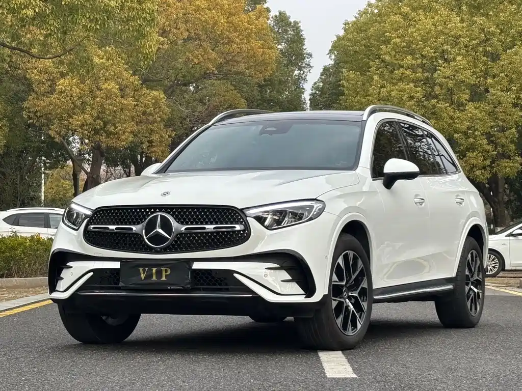 Mercedes-Benz GLC 2023 GLC 260 L 4MATIC luxury model 5 seats купить на сайте DeffCars