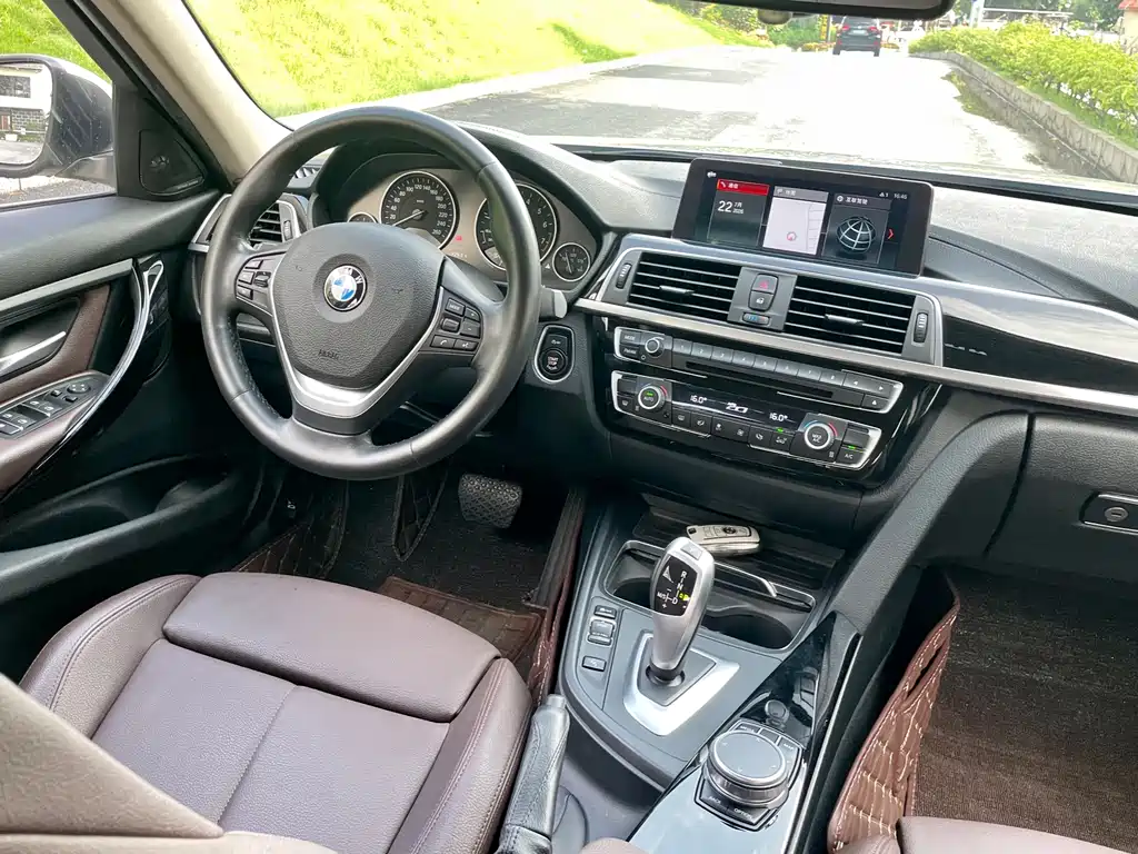 BMW 3 Series 2019 320Li Fashion Model купить на сайте DeffCars