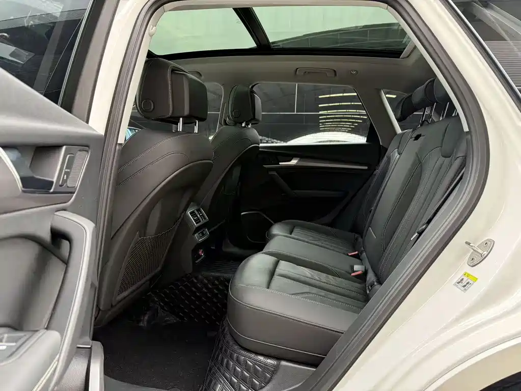 Audi Q5L 2022 40T luxury and dynamic model купить на сайте DeffCars
