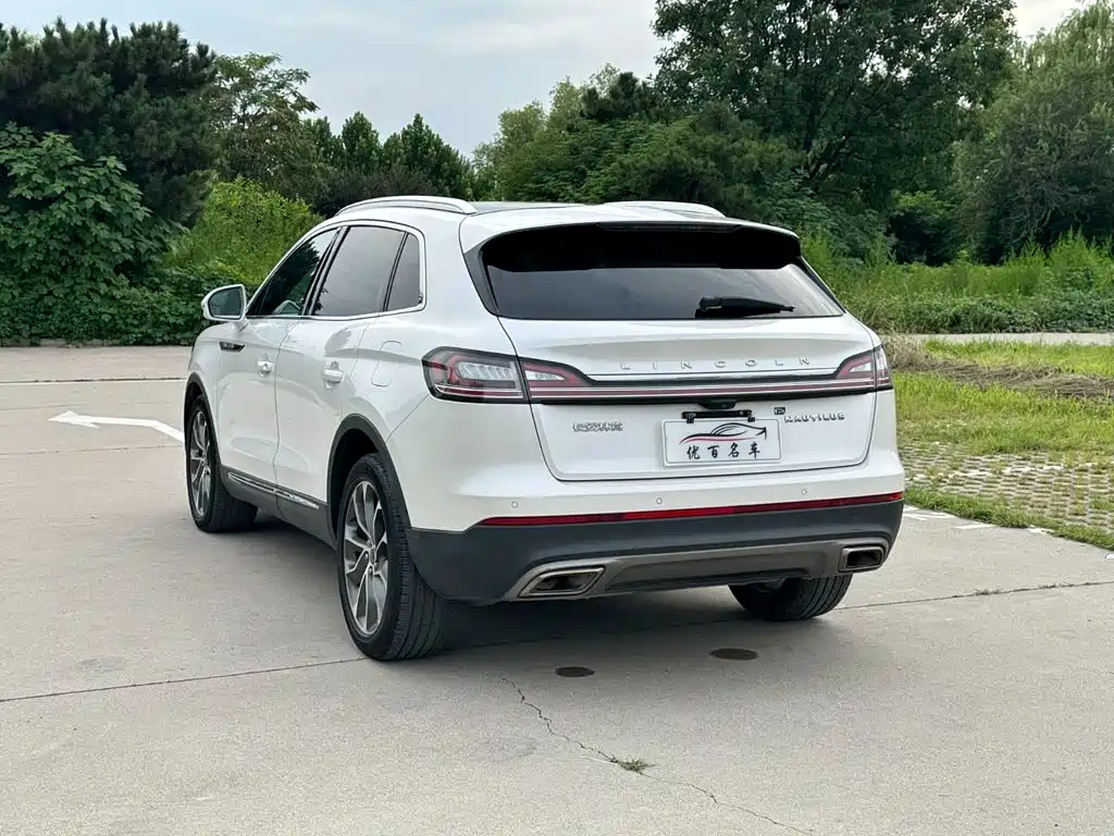 Voyager 2021 2.0T four-wheel drive exclusive edition купить на сайте DeffCars