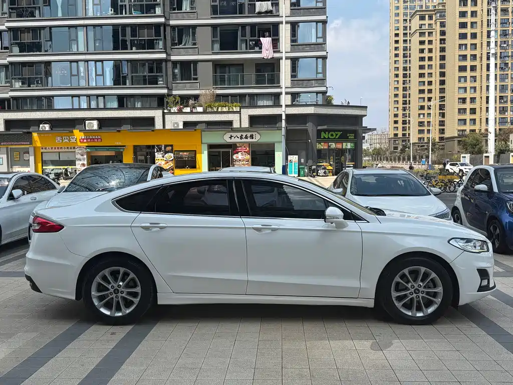 Mondeo 2018 EcoBoost 200 smart control fashion model National VI купить на сайте DeffCars