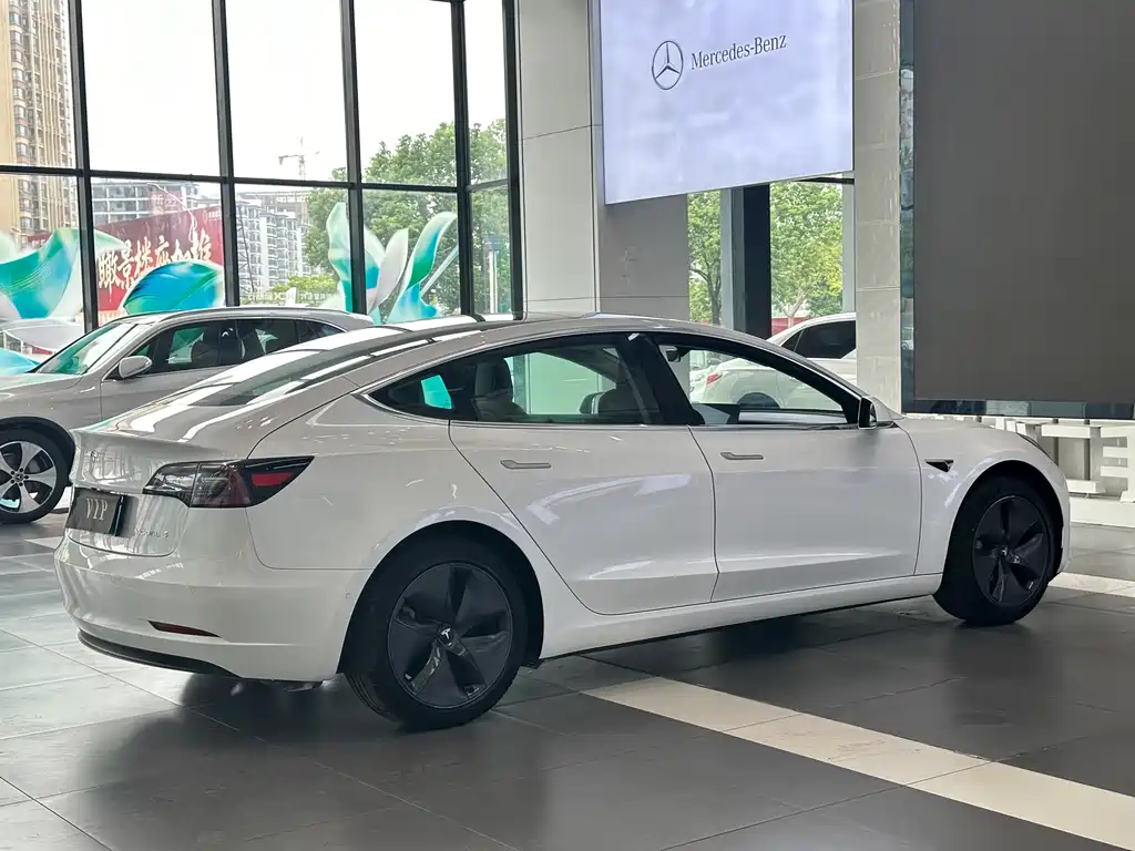 Model 3 2020 Standard Range Rear Drive Upgraded Version купить на сайте DeffCars