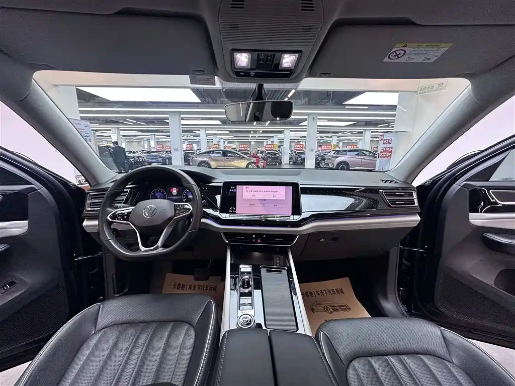 Touron 2021 380TSI four-wheel drive luxury version купить на сайте DeffCars