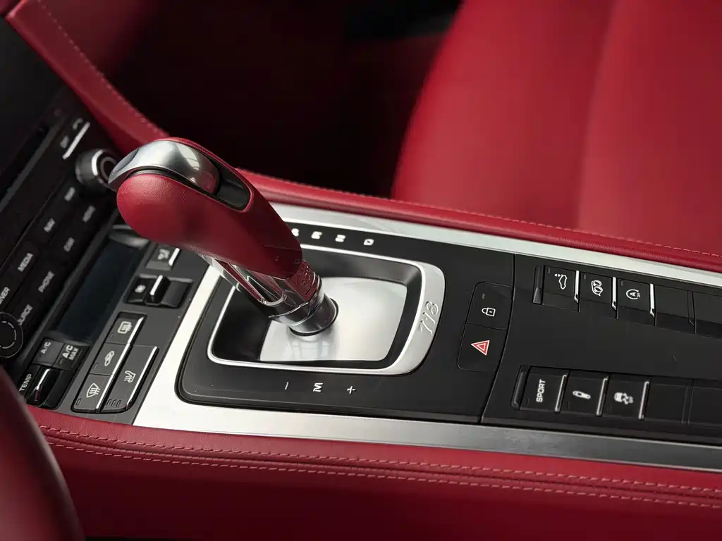 Porsche 718 2020 Cayman 2.0T купить на сайте DeffCars