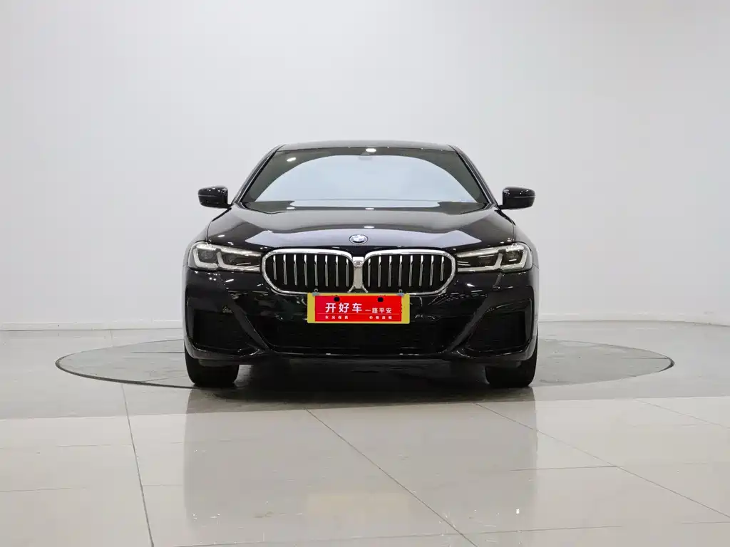 BMW 5 Series 2023 530Li Leading M Sport Kit купить на сайте DeffCars
