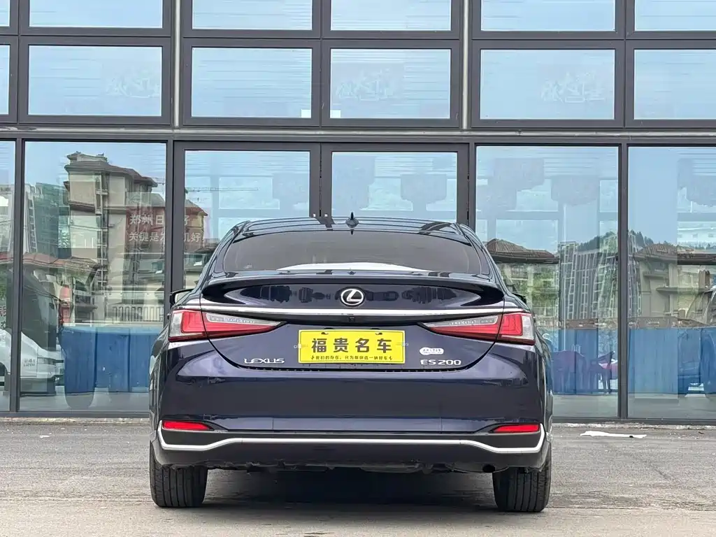 Lexus ES 2018 200 Excellence Edition National V купить на сайте DeffCars