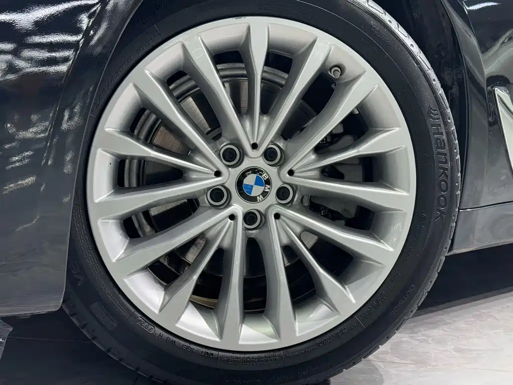 BMW 5 Series 2020 525Li Luxury Package купить на сайте DeffCars