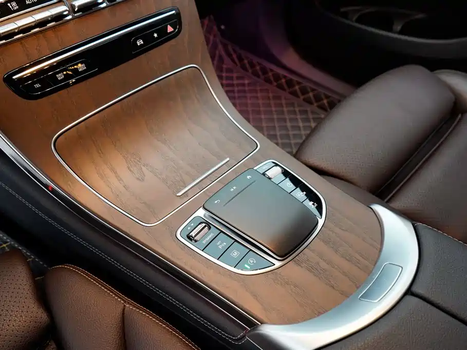 Mercedes-Benz GLC 2022 facelift GLC 260 L 4MATIC luxury model купить на сайте DeffCars