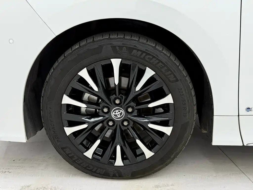 Alfa 2024 Dual Engine 2.5L Premium Edition купить на сайте DeffCars