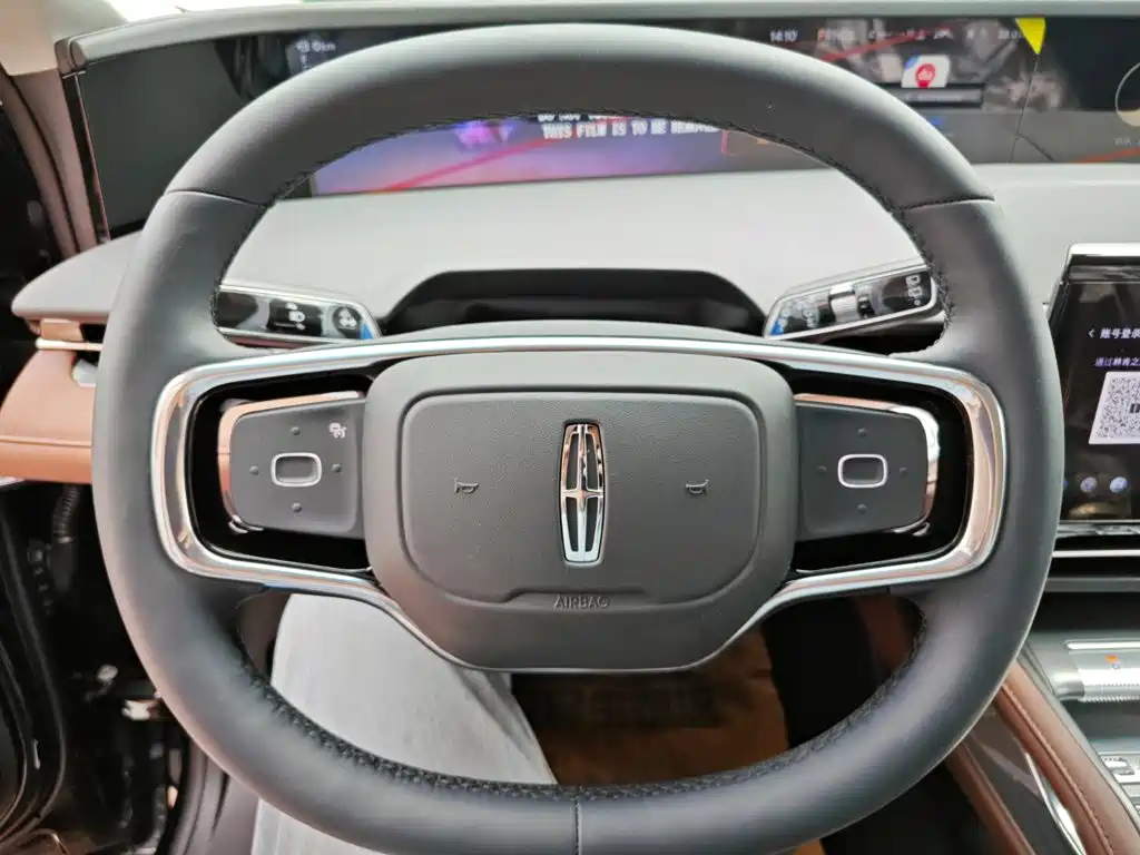 Nautilus 2026 2.0T four-wheel drive купить на сайте DeffCars