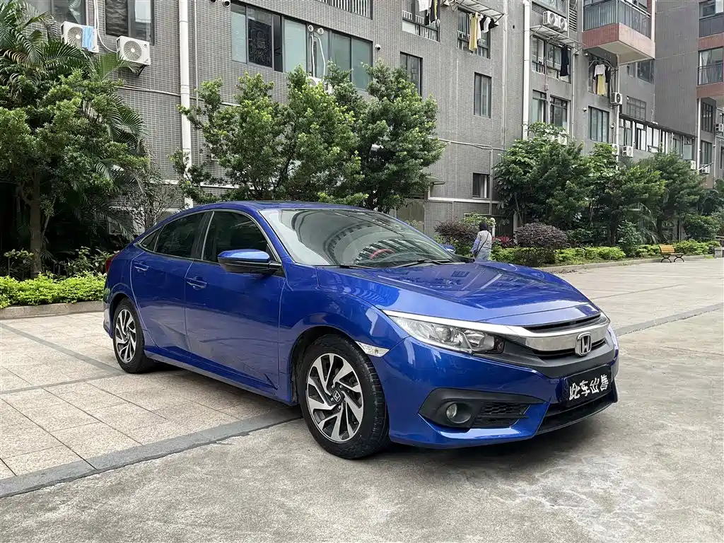 Civic 2019 220TURBO CVT Dynamic Edition National VI купить на сайте DeffCars