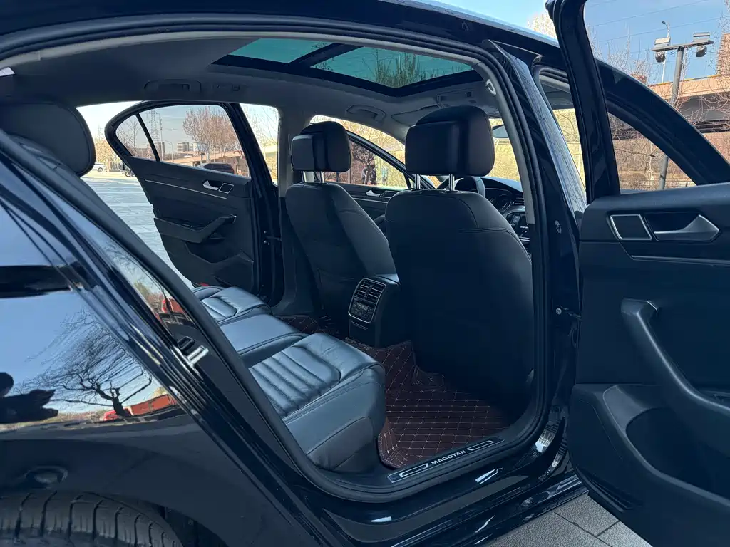 Magotan 2019 330TSI DSG luxury model National V купить на сайте DeffCars