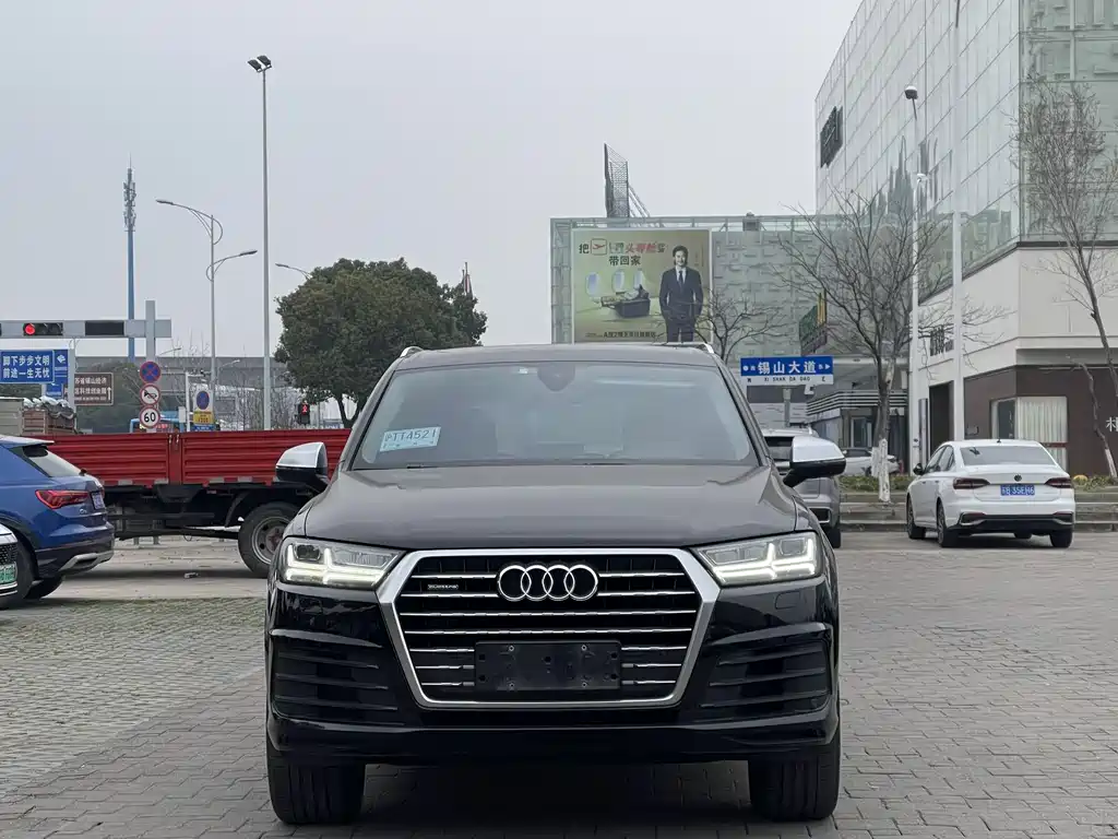 Audi Q7 2016 45 TFSI S line sports model купить на сайте DeffCars