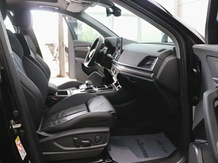 Audi Q5L 2022 40T luxury and dynamic model купить на сайте DeffCars