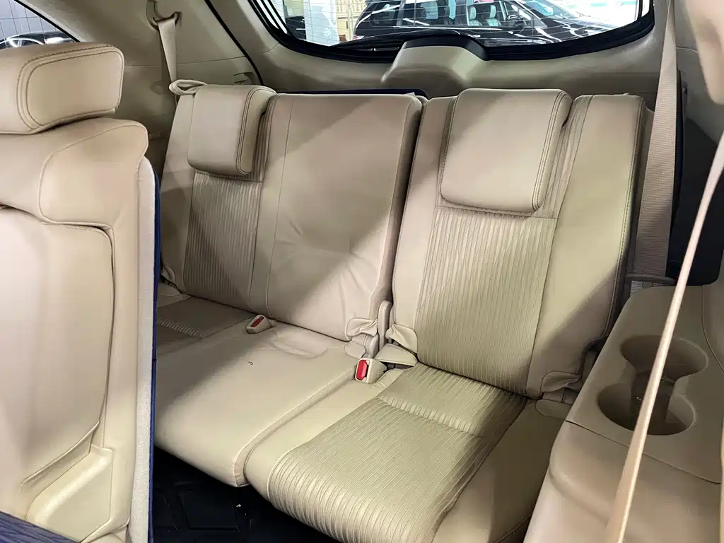 Highlander 2018 2.0T four-wheel drive elite version, 7 seats, National VI купить на сайте DeffCars