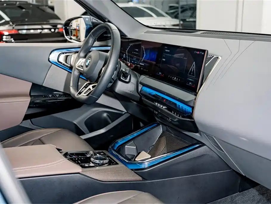 BMW X3 2025 xDrive30L Exclusive M Sports Package купить на сайте DeffCars