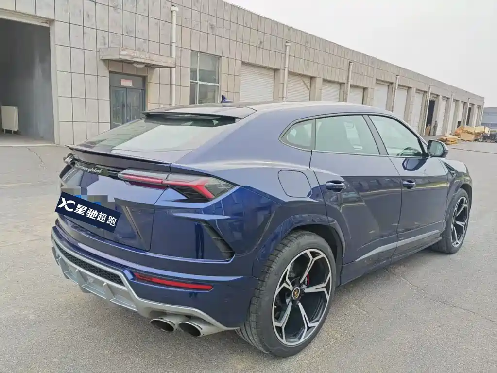Urus 2018 4.0T V8 купить на сайте DeffCars
