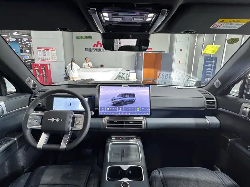 Titanium 7 2025 190KM four-wheel drive Ultra version купить на сайте DeffCars