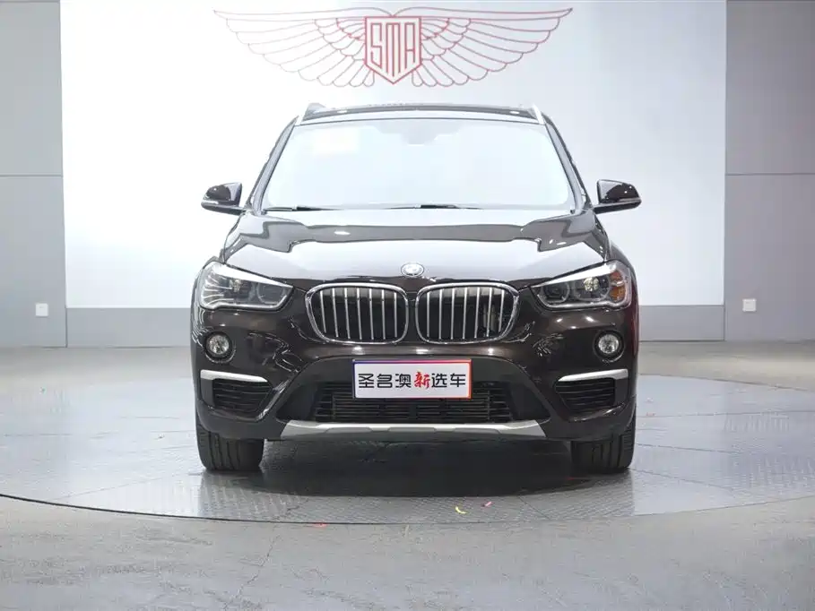 BMW X1 2019 xDrive20Li Exclusive Model купить на сайте DeffCars
