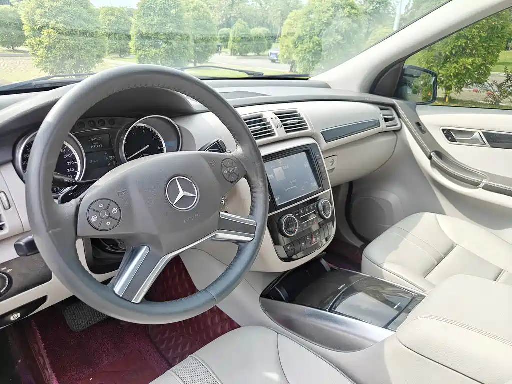 Mercedes-Benz R-Class 2015 R 400 4MATIC Business Type купить на сайте DeffCars