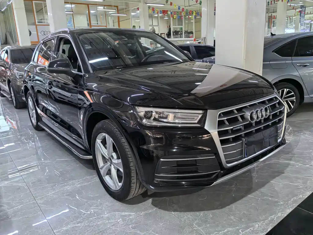 Audi Q5L 2020 40 TFSI Honorable and Enterprising купить на сайте DeffCars