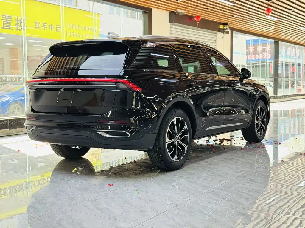 Voyager 2023 2.0T four-wheel drive premium version купить на сайте DeffCars