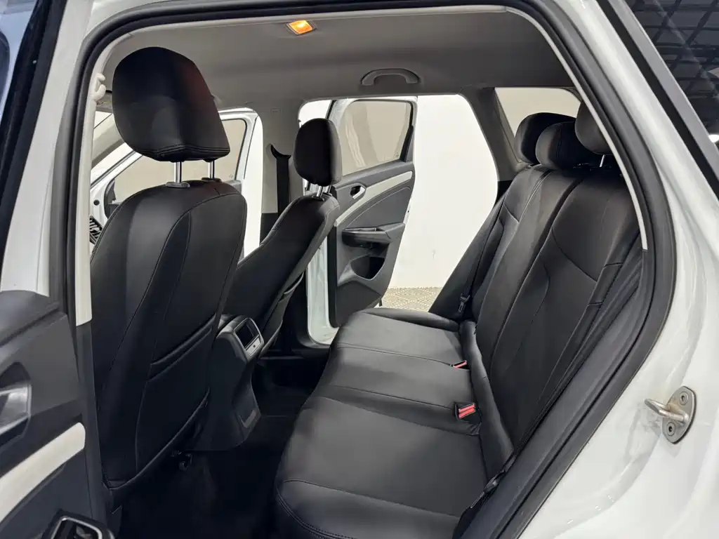 Jetta VS5 2023 280TSI automatic aggressive model купить на сайте DeffCars