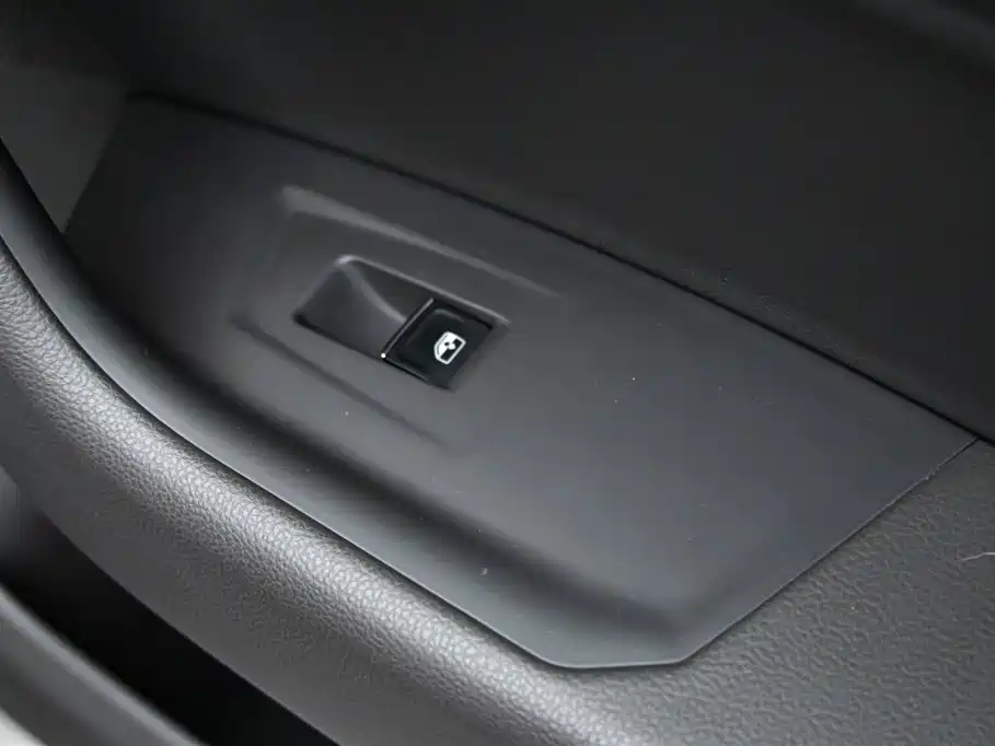 Touareg 2021 3.0TSI Ruixiang Edition Classic Sports Package купить на сайте DeffCars