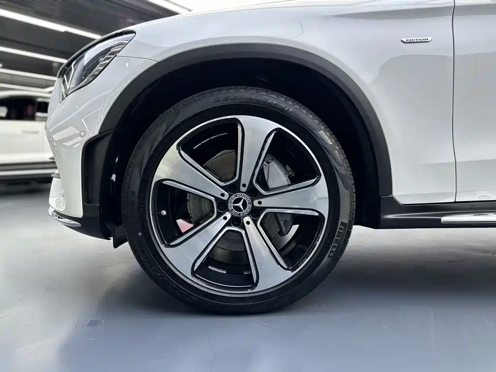 Mercedes-Benz GLC 2022 facelift GLC 300 L 4MATIC Dynamic Edition купить на сайте DeffCars