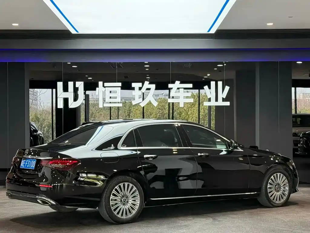 Mercedes-Benz E-Class 2021 E 300 L Luxury Model купить на сайте DeffCars