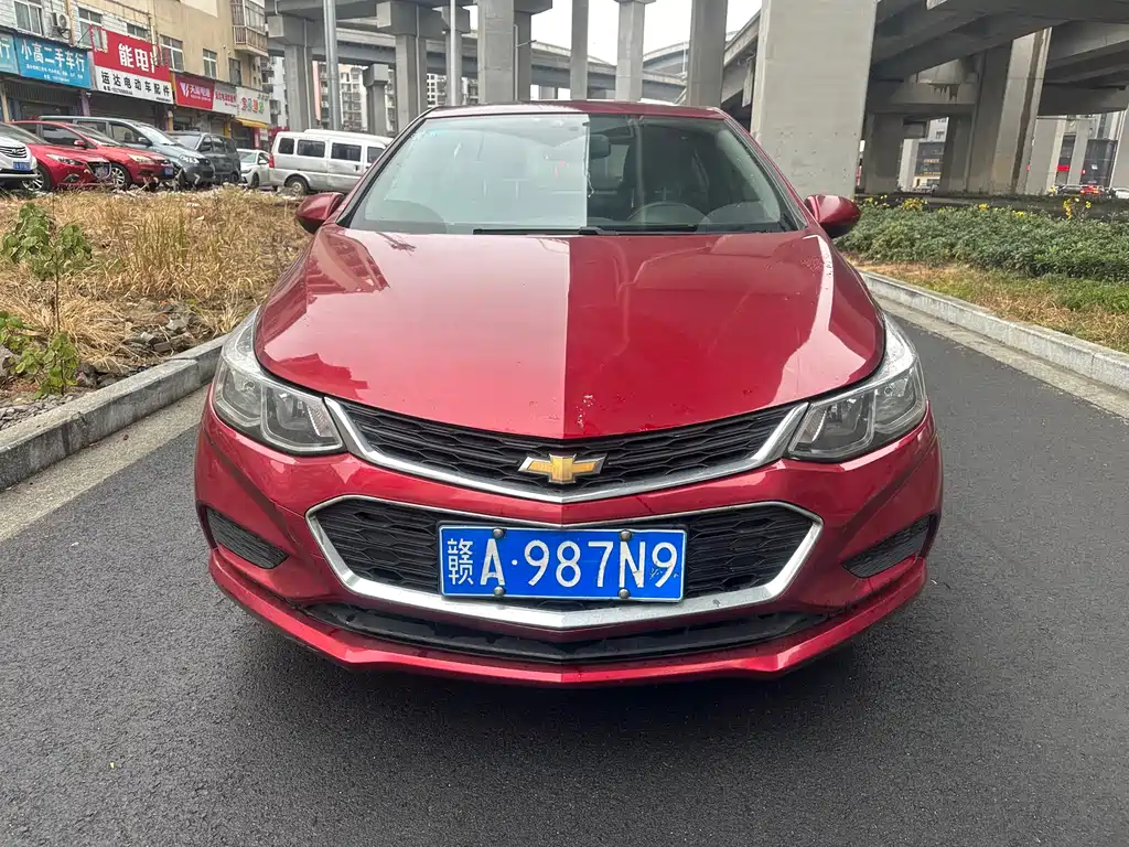Cruze 2017 1.5L Automatic Pioneer Sunroof Edition купить на сайте DeffCars