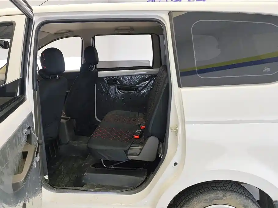Wuling Hongguang 2020 1.2L S basic model National VI LSI купить на сайте DeffCars