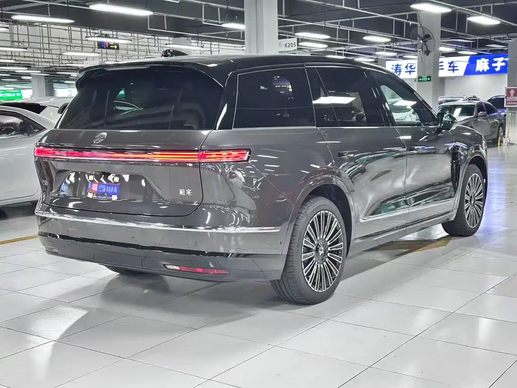 NIO ES8 2026 Six-seater Executive Deluxe Edition купить на сайте DeffCars