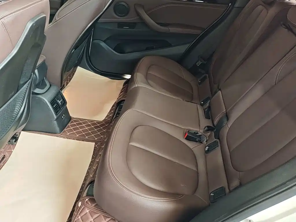 BMW X1 New Energy 2020 xDrive30Le Premium Edition купить на сайте DeffCars