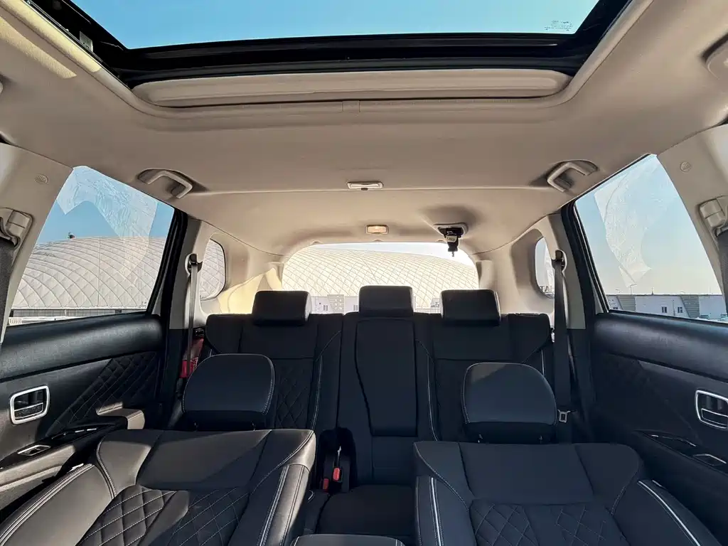 Outlander 2021 facelift 2.0L 2WD Enjoy Edition 5 seats купить на сайте DeffCars